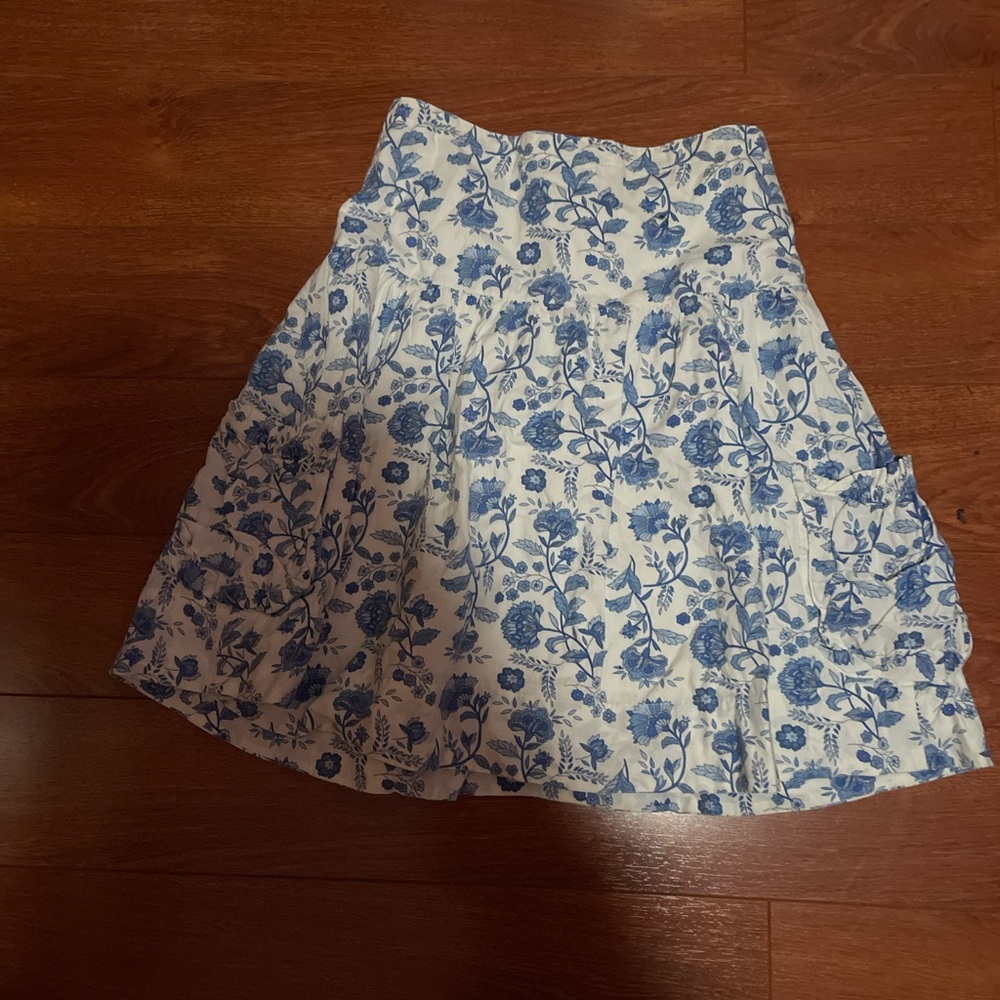 Floral Blue and White Kid’s Skirt